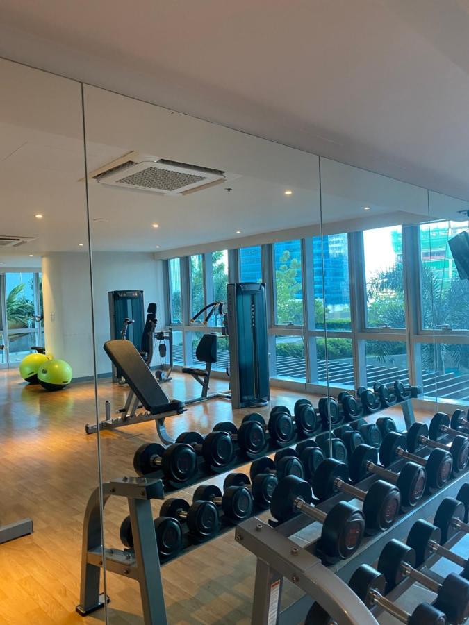 تاغويغ Uptown Parksuites المظهر الخارجي الصورة